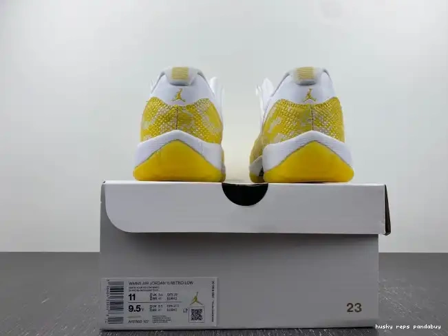 Rep Husky Yellow Air Low WMNS Jordan 11 Snakeskin AH7860-107 0602